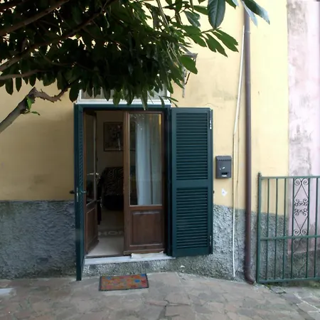 Lerici: Tra Borgo E Mare * 莱里奇